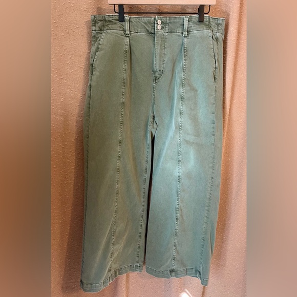 PAIGE Brooklyn Wide Leg Pant Olive Green size 33 - Picture 2 of 4